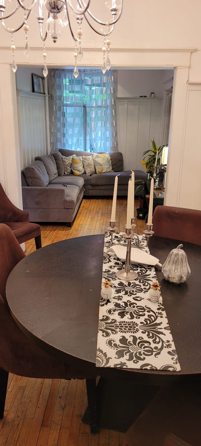 Chambre à louer métro Vendôme $750  tout inclus — photo 3