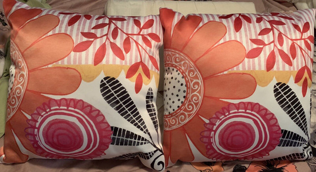 2 Pier 1 NEW WITH TAGS Flower Power Throw Pillows in Other in Calgary
