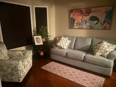 Wonderful home in north Oshawa. Looking for quiet non smoking tenant.