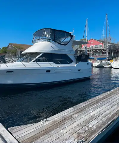 https://www.kijiji.ca/v-powerboat-motorboat/yarmouth/1997-bay-liner-3587-aft-cabin-motor-yacht-reduc...