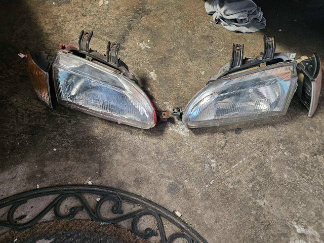 1992-1995 civic headlights in Auto Body Parts in Mississauga / Peel Region