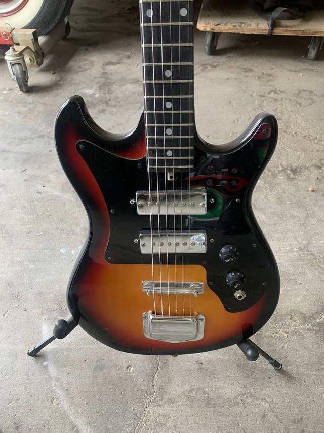 1960’s Teisco electric guitar Guitars Edmonton Kijiji