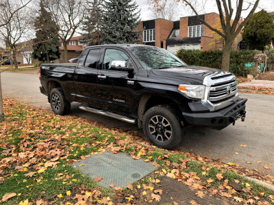 Gorgeous & Excellent Tundra TRD Off rd 2.5in levl Krowned 5.7Lv8