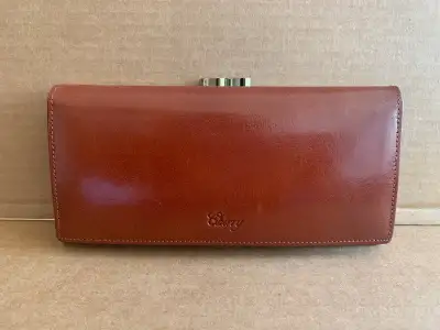 Women’s fold wallet, View more