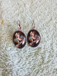 13 x 18 mm cameo cabochon earrings