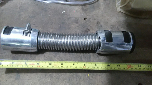 SNAZZY STAINLESS STEEL TOP RAD HOSE 12" in Engine & Engine Parts in Belleville - Image 2