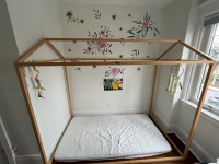 Montessori / wood house bed frame frame (twin) 