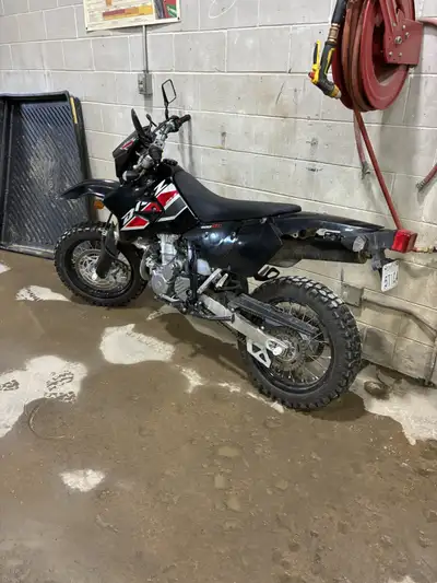 2022 DRZ400SM currently on Shinko Dot off road tires have the Dunlop streets to go with it, Has a af...