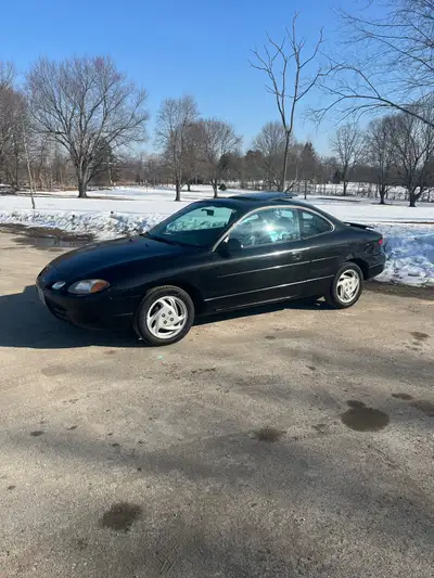 Selling- Very Solid reliable ZX2 sport coupe. 2.0 Ztec 5 spd manual transmission. with all optioned...