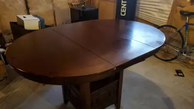 Dining wood table. Length 5ft, Width 3.5ft, Height 3ft, View more