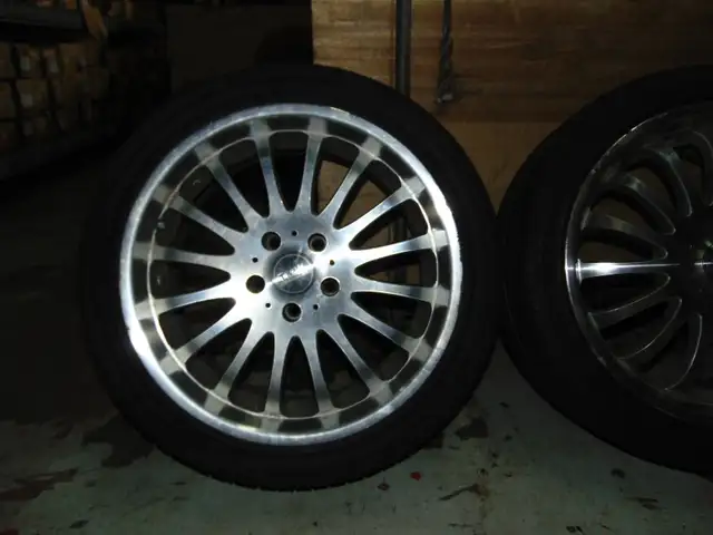 TWM 235-40-18 MAG WHEEL JANTES EN ALLIAGE MOYEU  DE ROUE JDM in Tires & Rims in West Island - Image 4