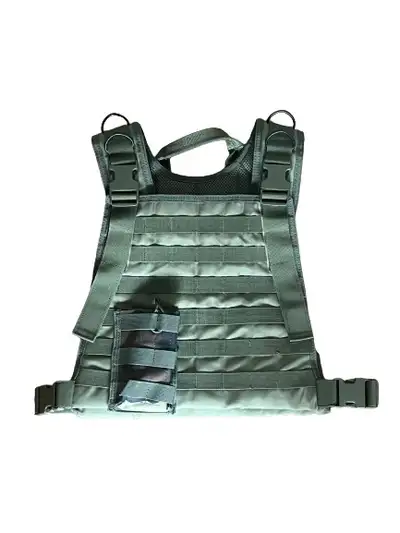 Green military plate carrier with ammo pouch - barely used