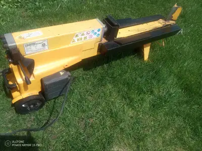 I am selling my electric 5 ton log splitter it works very well and has served my well .Only requires...
