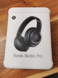 BNIB Apple Beats Studio Pro Bluetooth Wireless Headphones SEALED