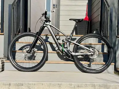 2023 Trek Fuel EX 7 Deore Gen 6, size M, 29", like NEW, View more