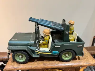 PARKER PICKERS - This is a large vintage 1950-60s toy military army anti-aircraft jeep truck that is...
