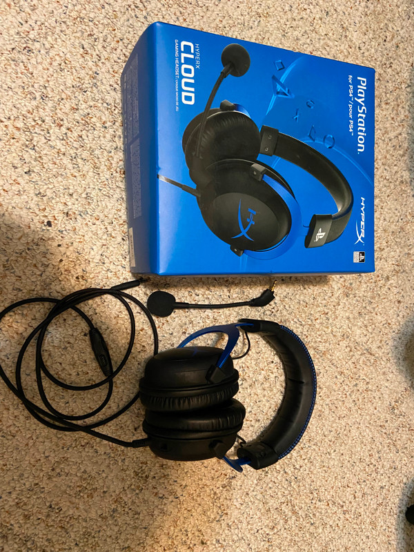 HyperX Cloud PS4/PC Gaming Headset in Sony Playstation 4 in St. Albert