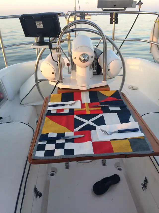 CS 33 Voilier / Sailboat Superb Condition! in Sailboats in City of Montréal - Image 6