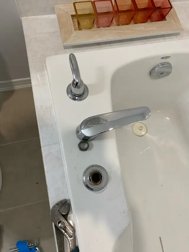 licensed plumber 64519982246787122