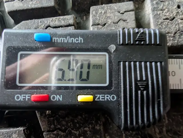 215 65R16 AVALANCHE XTREME in Other in City of Toronto - Image 8