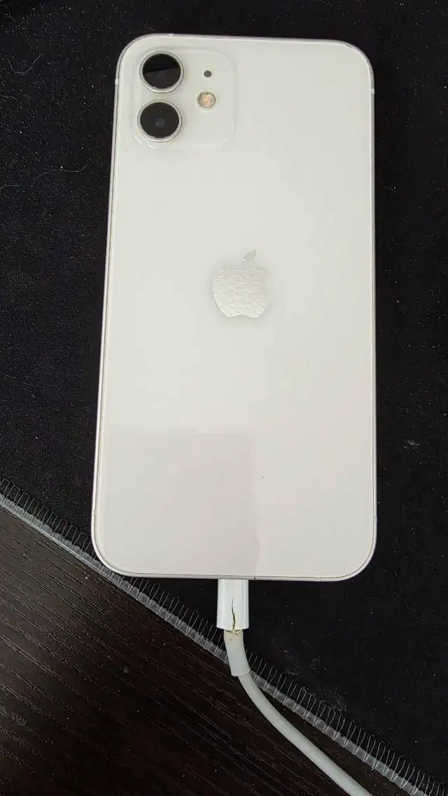 iphone 12 white 64gb63771522294659123