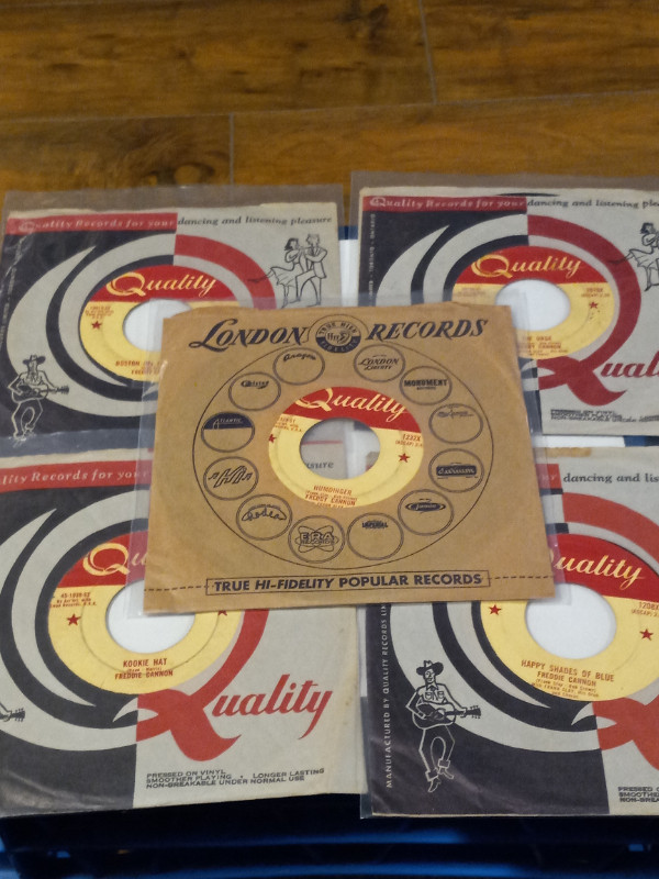 Vintage Vinyl Records 45 RPM Quality Freddy Cannon 1960s Sleeves in CDs, DVDs & Blu-ray in Trenton