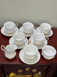 Royal Albert Val’dor Bone China Made in England tea sets 