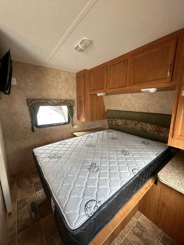 Jayco Jay Flight  in Travel Trailers & Campers in Kingston - Image 4