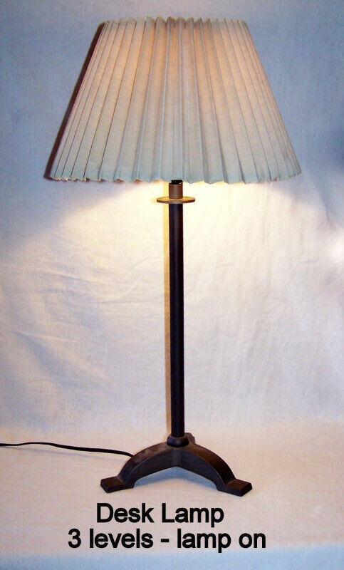 Vintage, desk/table/counter, unique black metal lamp, tri-light in Arts & Collectibles in City of Toronto