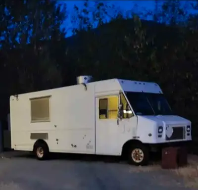 CLEANEST ,MOST EQUIPPED  FOOD TRUCK !!!, View more
