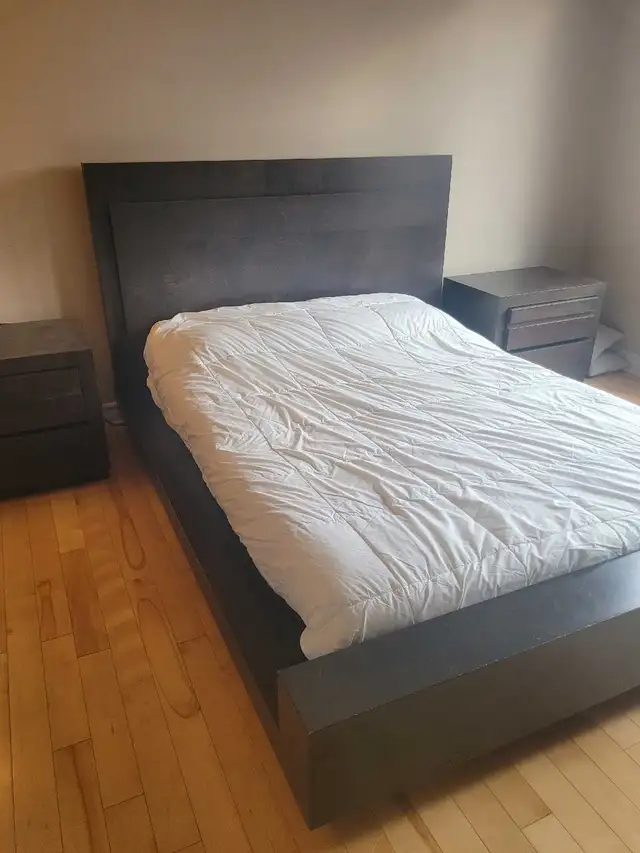 Lit double in Beds & Mattresses in Laval / North Shore - Image 3