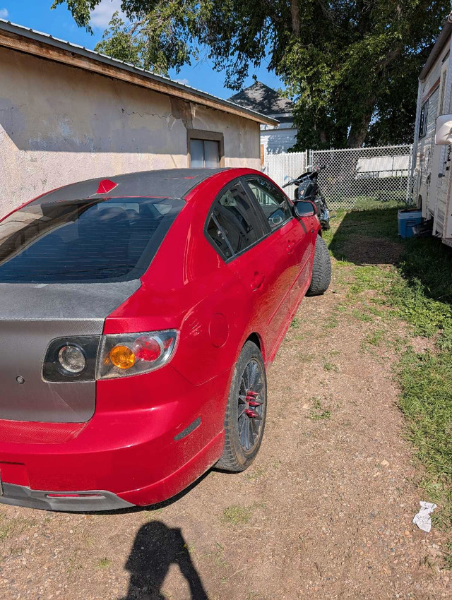 2006 Mazda 3 in Cars & Trucks in Medicine Hat - Image 3