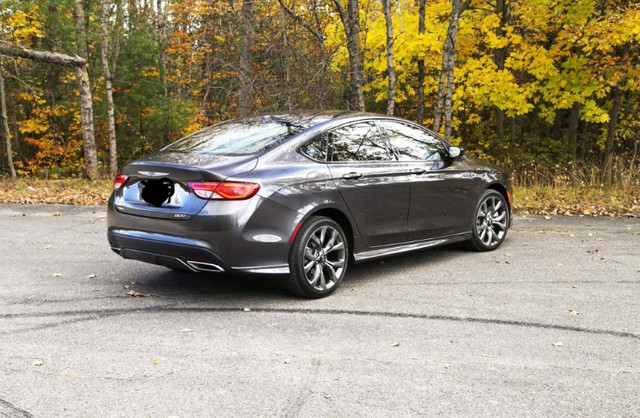 Chrysler 200S in Cars & Trucks in Windsor Region - Image 2