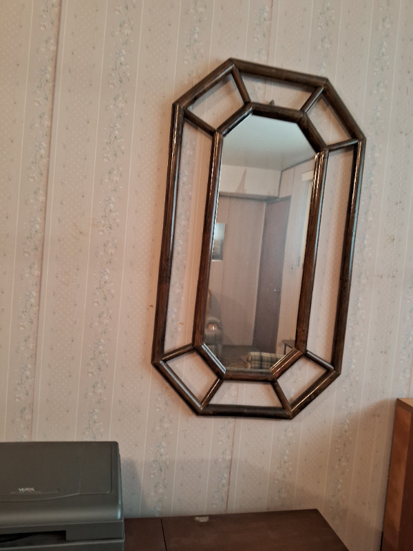 Mirror like new Available to buy till May 6 in Other in Mississauga / Peel Region