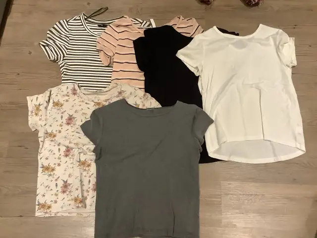 vêtements fille in Kids & Youth in City of Montréal - Image 9