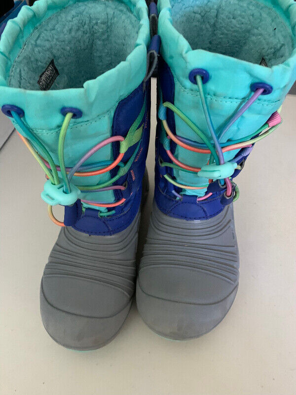 Merrell - girl boots in Women's - Shoes in Lethbridge - Image 2
