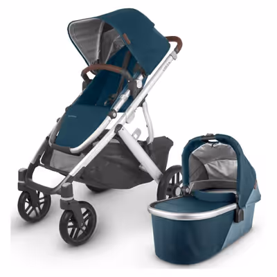 Uppababy vista V2 purchased in oct 2021 .. Free new winter footmuff if you need car seat extra $120...