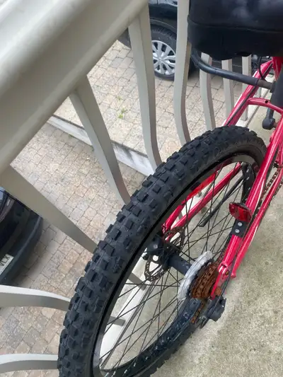 vélo encore neuve, View more