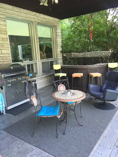 Maison à louer Vieux Ste Rose, très bien situé super propre.
