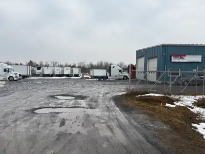 Yard Space for Rent with Garage Service – Alexandria, ON Secure yard space with on-site garage/servi...