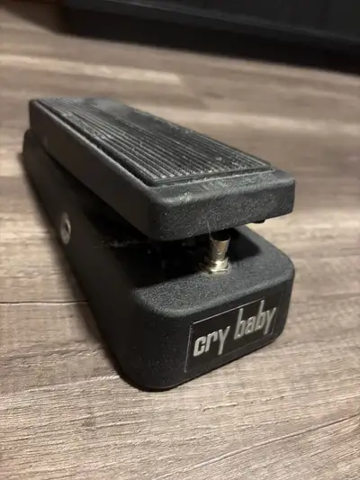 Selling all my guitar gear
