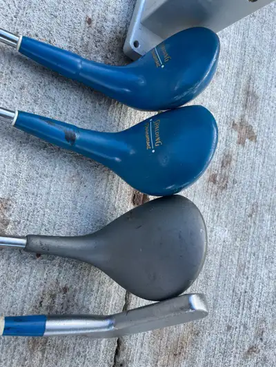 Spalding Tournament turquoise golf clubs, View more