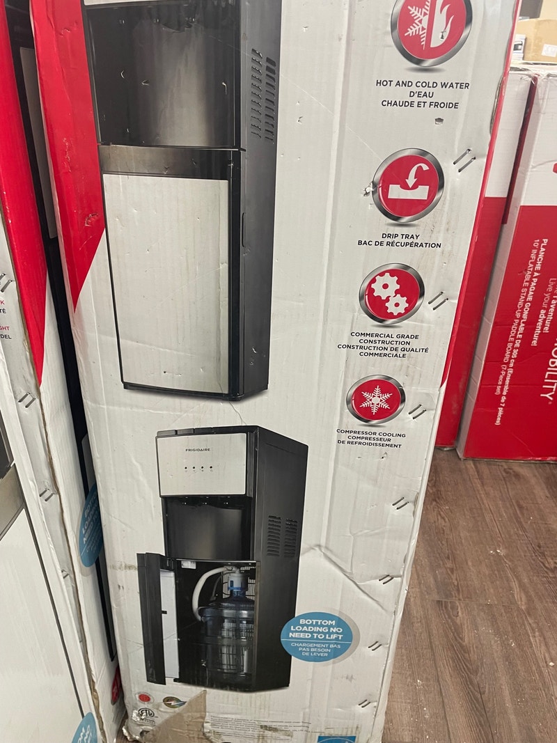 Water cooler, machine à eau, water distributer Other Gatineau Kijiji