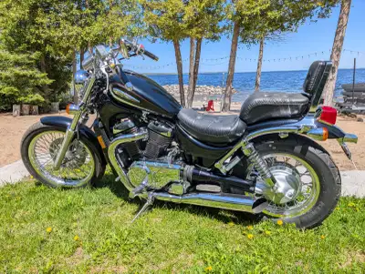 Great smaller big bike. In good shape. Ready to ride. Comes with cover and manual. One set of keys t...