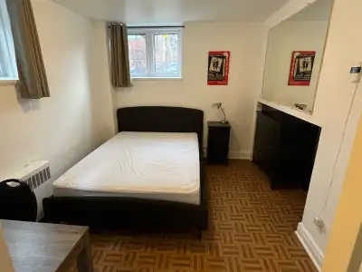 Bachelor a cote des neiges 2 1/2