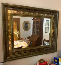 Magnifique Miroir en Laiton avec un effet vielli 
