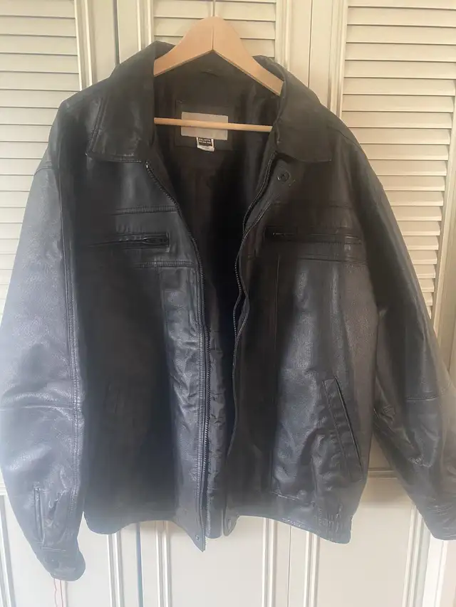 Men’s Leather Jacket in Men's in Calgary - Image 5