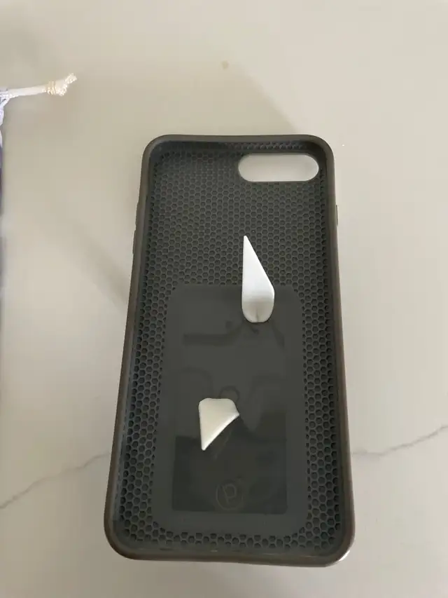Loopy Phone cases for 7/8 iPhone plus  in Cell Phone Accessories in Brantford - Image 4