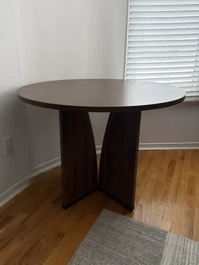 BRAND NEW Modern 39" Round Dining Table - Already Assembled!, View more