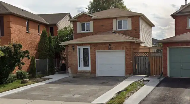 Master Bedroom for Rent